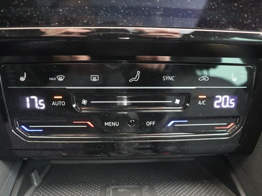 Volkswagen Passat Variant 1.5 TSI R-Line Business + 150pk DSG