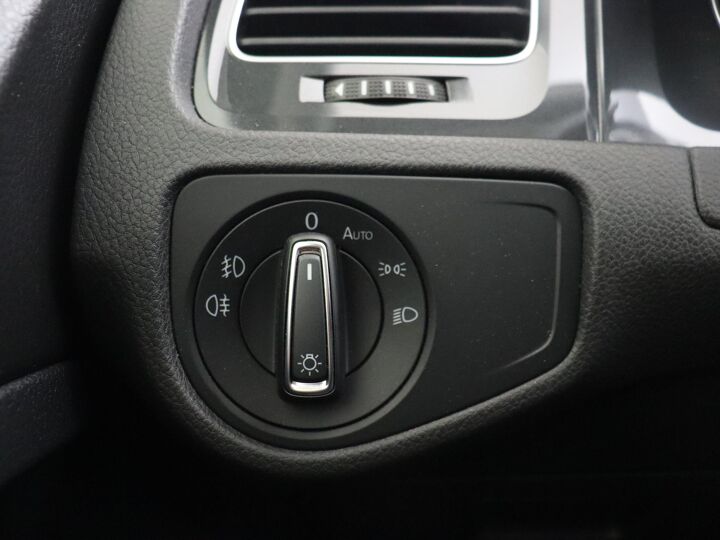 Volkswagen Golf 1.0 TSI Comfortline | 115 PK | Stoelverwarming | Cruise Control | Apple CarPlay | Navigatie |
