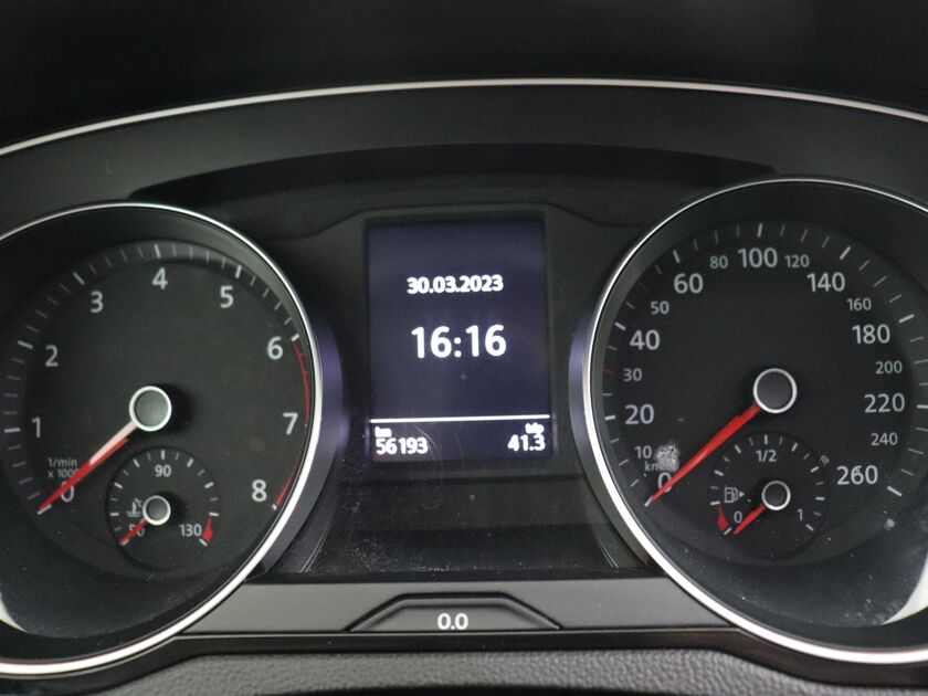 Volkswagen Passat Variant 1.4 TSI Comfortline Business | 125 PK | Automaat | DAB | Navigatie | Parkeersensoren | Apple CarPlay / Android auto |