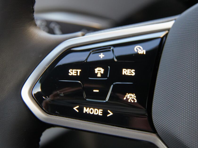Volkswagen ID.5 Pro ELEKTROMOTOR 150 kW / 204 pk SUV Elektrische a andrijving