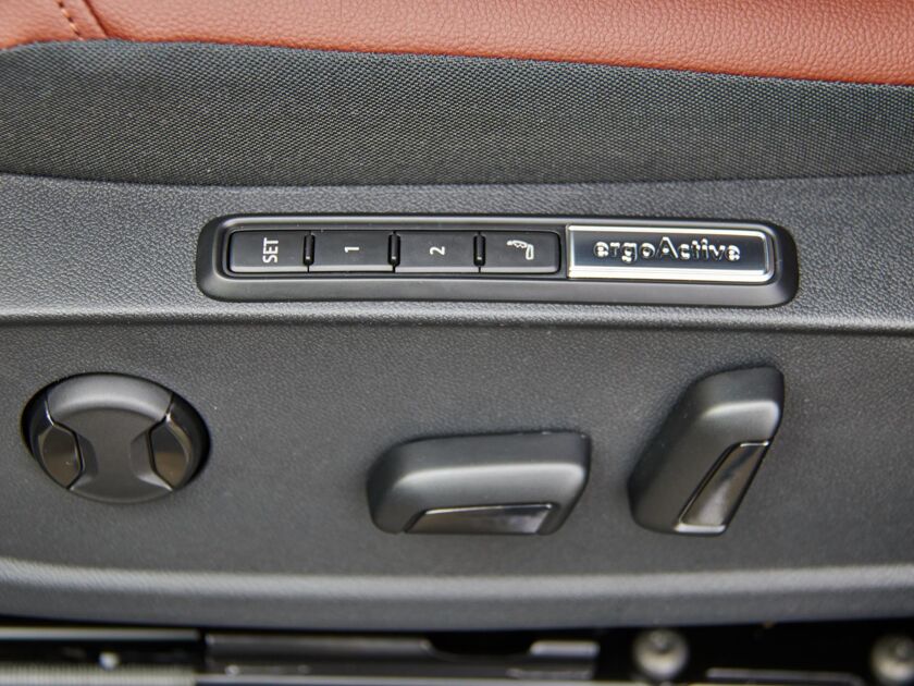 Volkswagen ID.4 Pro ELEKTROMOTOR 150 kW / 204 pk SUV Elektrische a andrijving