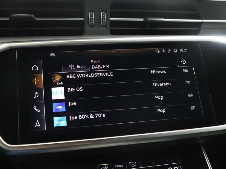 Audi A6 Avant 55 TFSI e quattro Competition | 370 PK | Automaat | Stoelverwarming | Achteruitrijcamera | DAB | Navigatie | Velgen LM 20” |