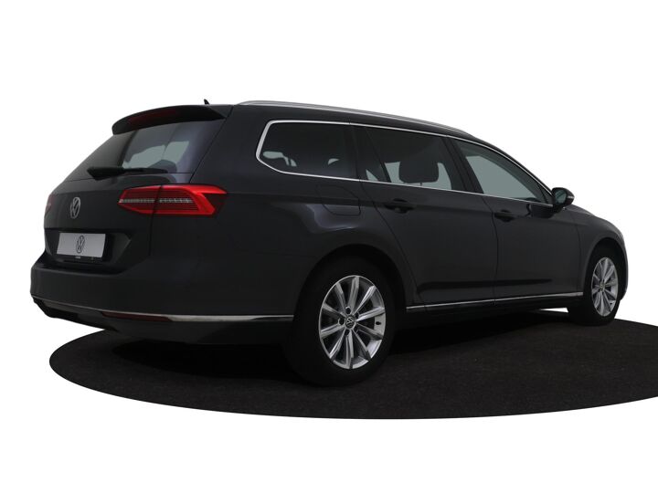 Volkswagen Passat Variant 1.5 TSI Highline | 150 PK | Automaat | Cruise Control | Stoelverwarming | Navigatie |