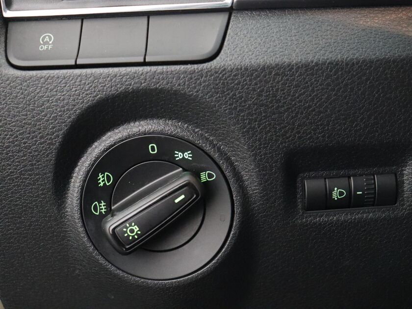 Škoda Fabia 1.0 Business Edition | 75 PK | Apple CarPlay | Cruise Control | Stuurbediening | Bluetooth |