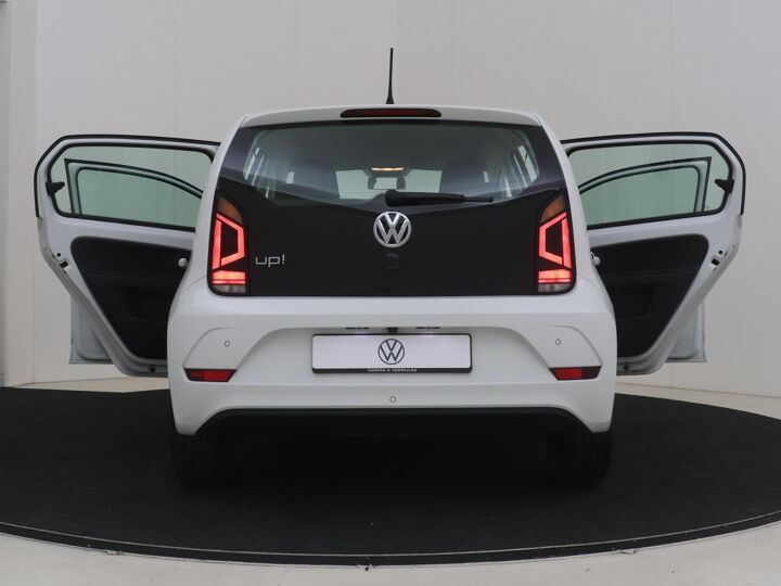Volkswagen Up! 1.0 60 PK  BMT move up! PDC achteren, MF-stuurwiel, Licht- en regensensor, Achteruitrijcamera