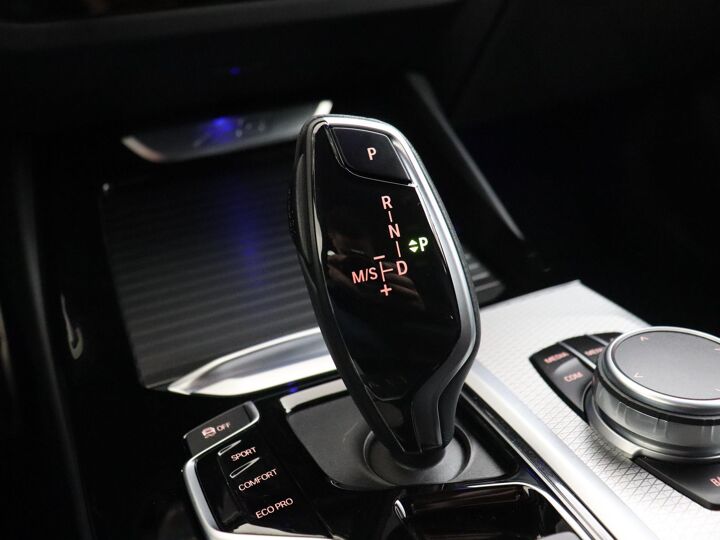 BMW X3 xDrive20i High Exe | M-Sport pakket | Head Up Lederen sportstoelen, ACC, Rondom camera,