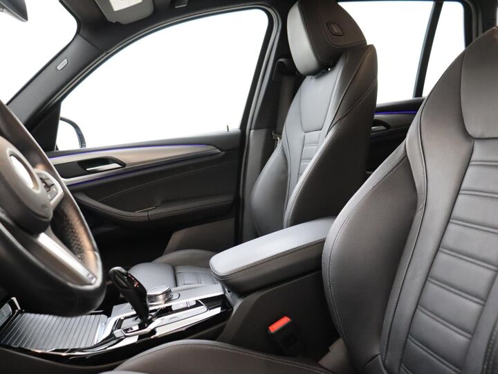 BMW X3 xDrive20i High Exe | M-Sport pakket | Head Up Lederen sportstoelen, ACC, Rondom camera,