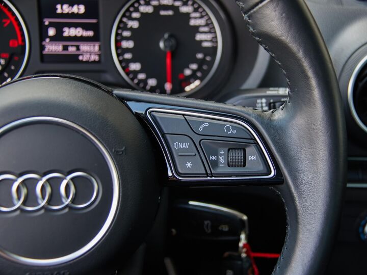 Audi A3 Sportback 30 TFSI 116 PK | Airco | Bluetooth | Bi-Xenon |