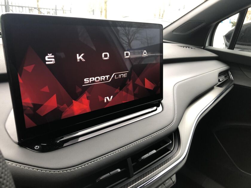 Škoda Enyaq iv Sportline Elektromotor 132 kW / 180 pk SUV 1 versn Skoda Enyaq iV 60 Sportline