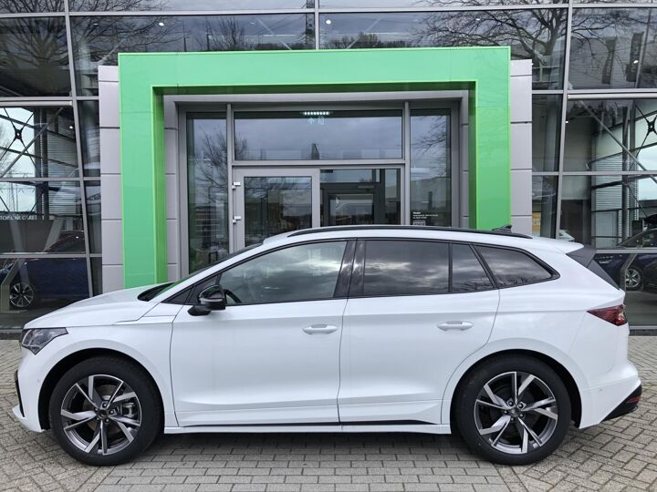 Škoda Enyaq iv Sportline Elektromotor 132 kW / 180 pk SUV 1 versn Skoda Enyaq iV 60 Sportline