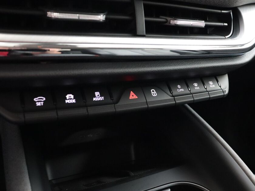 Škoda Enyaq iv Limited Edition Elektromotor 150 kW / 204 pk SUV E lektrische aandrijving