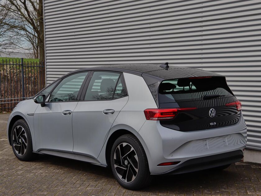 Volkswagen ID.3 Pro ELEKTROMOTOR 107 kW / 145 pk Hatchback Elektri sche aandrijving