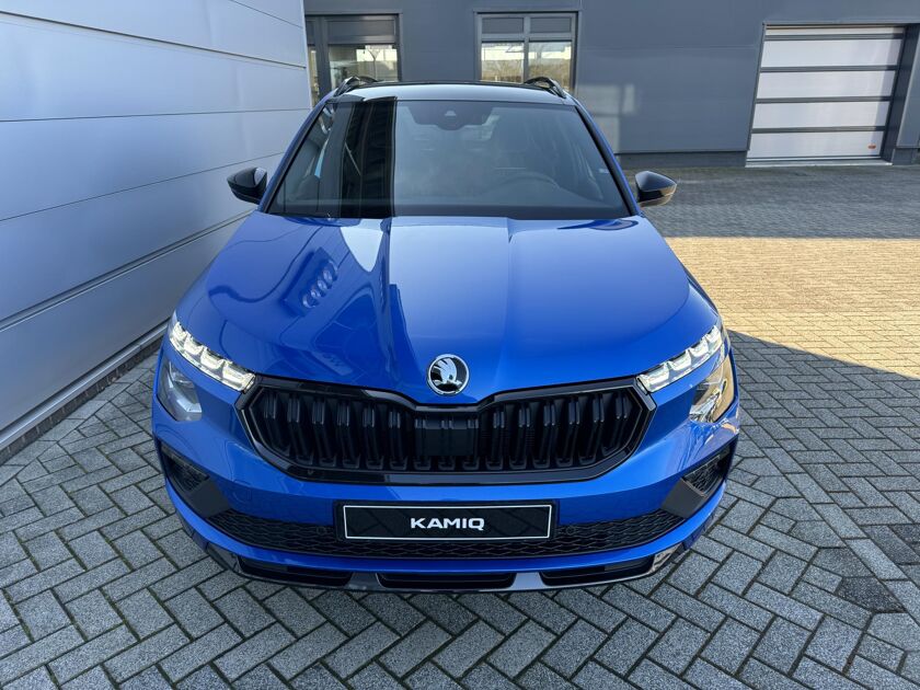 Škoda Kamiq Monte Carlo 1.0 TSI 115 pk | Camera | Panoramadak | 18" lichtmetalen velgen | Adaptieve cruise control | Navigatie |