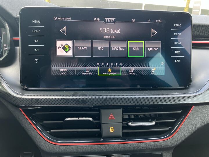 Škoda Scala Sport Business 1.0 TSI 110 pk | Navigatie | 18'' Lichtmetalen velgen | Apple Carplay/Android Auto | Adaptieve cruise control |