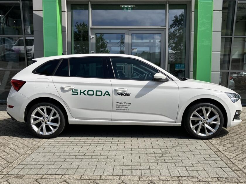 Škoda Scala Sport Business 1.0 TSI 110 pk | Navigatie | 18'' Lichtmetalen velgen | Apple Carplay/Android Auto | Adaptieve cruise control |