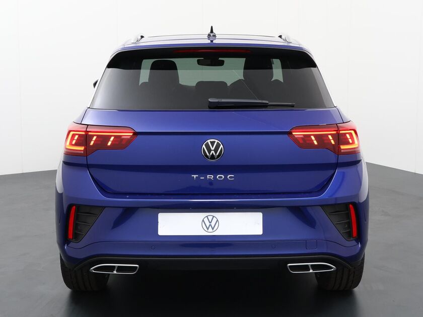 Volkswagen T-Roc R-Line Business 1.5 110 kW / 150 pk TSI DSG | Panoramadak | Side assist | LED Matrix |