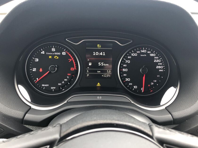 Audi Q2 Pro Line 35 TFSI 110 kW / 150 pk Hatchback 7 versn S-tronic | Adaptieve cruise control | Comfortsleutel | Privacy Glass | Parkeersensoren + achteruitrij camera | LED | DAB | Apple Carplay/Android Auto | 16 inch LMV