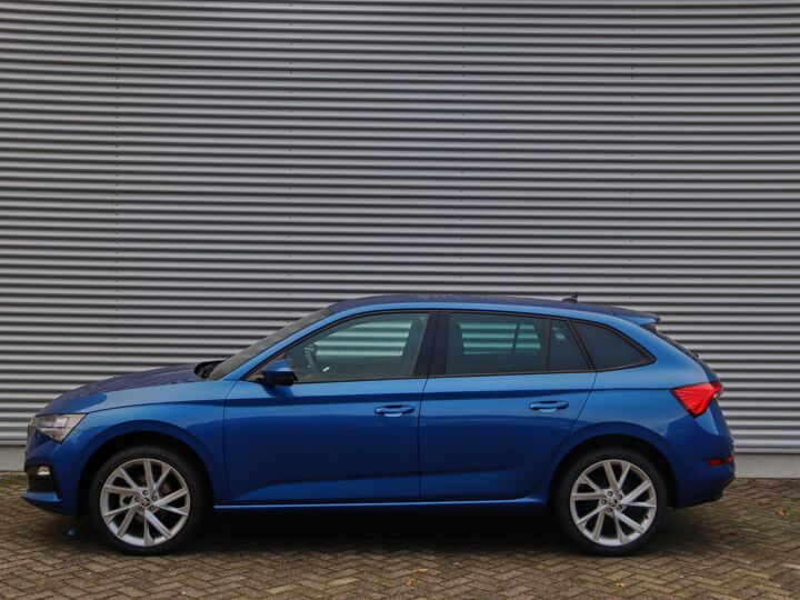 Škoda Scala Sport Business 1.0 TSI 110 pk | Navigatie | Apple Carplay/Android Auto | Adaptieve cruise control | lichtmetalen velgen 18" |