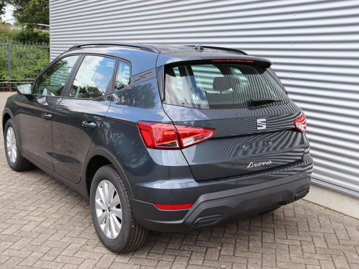 SEAT Arona Reference 1.0 70 kW / 95 pk EcoTSI SUV 5 versn. Ha nd