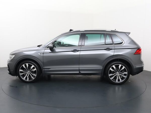 Volkswagen Tiguan 1.4 TSI 4Motion Highline | 150 PK | Automaat | R-Line exterieur | Panoramadak |  El. achterklep |