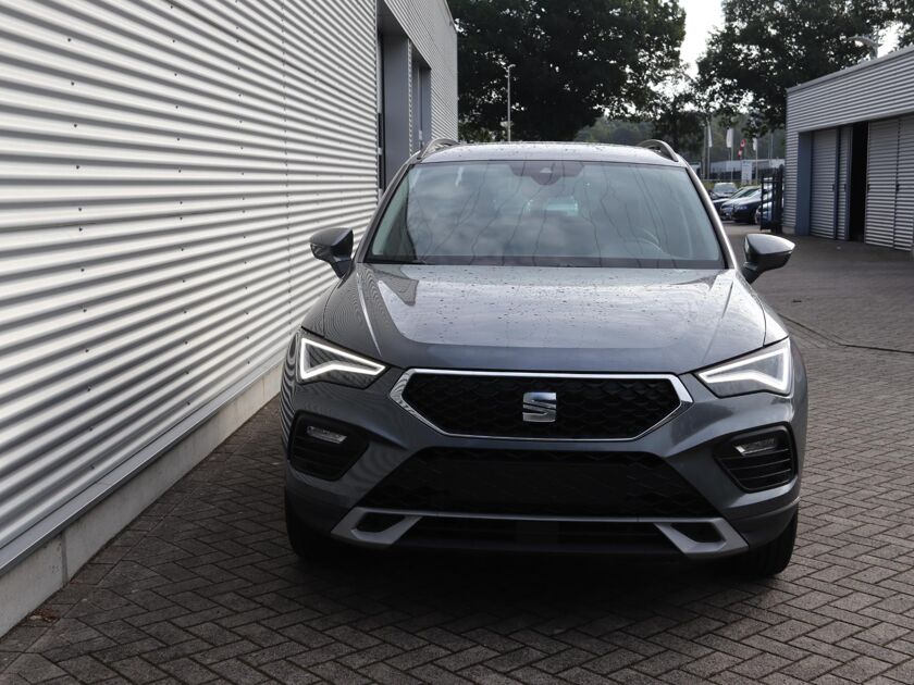 SEAT Ateca Style Business Intense 1.0 TSI 81kW / 110pk SUV 6  SEAT Ateca 1.0 TSI 110pk 6-versn. Style Business Intense | Safe & Driving pack L | Dinamica bekleding | Stoel- & stuurwielverwarming |