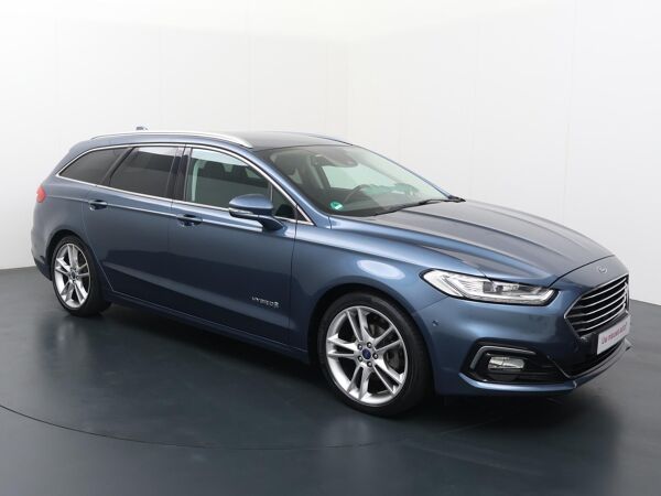 Ford Mondeo Wagon 2.0 IVCT HEV Titanium | 187 PK | Trekhaak | Navigatiesysteem | Apple CarPlay / Android Auto |