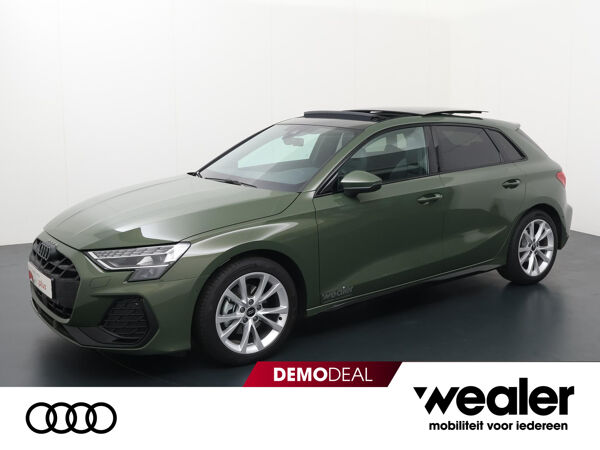 Audi A3 Sportback 35 TFSI S edition | Panoramadak | Sfeerverlichting | Adaptieve Cruise Control | Achteruitrijcamera | Sonos Geluidssysteem | Privacy Glass | Afgevlakt stuurwiel | Parkeerassistent | Zwart Optiekpakket Plus |