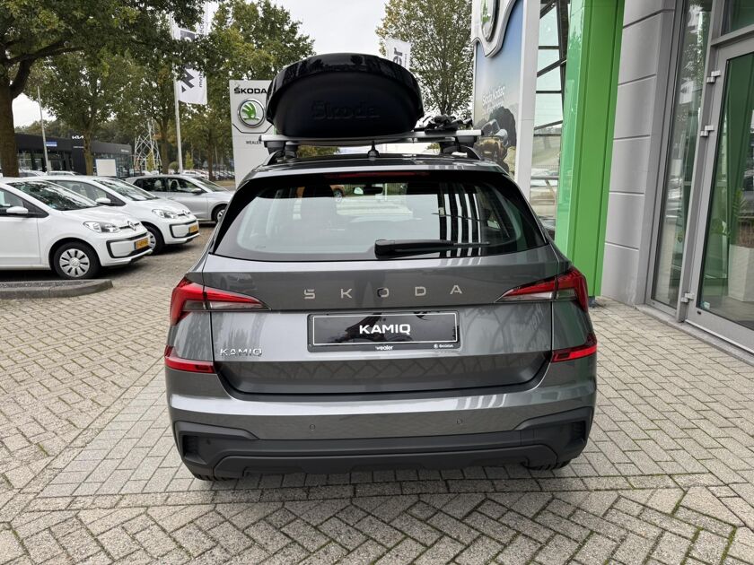 Škoda Kamiq Essence 1.0 TSI 115 pk 6 versn. | Apple Carplay/Android Auto | Parkeersensoren | Cruise Control