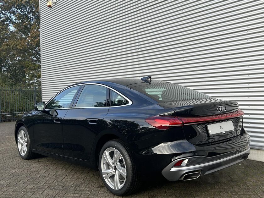 Audi A5 Limousine Advanced edition 35 TFSI 110 kW / 150 pk Limousine 7 versn. S-tronic