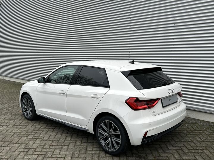 Audi A1 Sportback Advanced edition 25 TFSI 70 kW / 95 pk Sportback 5 versn. Hand