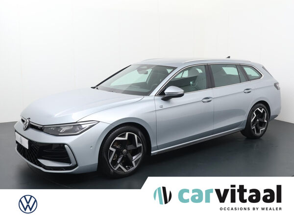 Volkswagen Passat Variant 1.5 eTSI R-Line Business | 150 PK | Trekhaak | Ergo Active stoelen | El. achterklep |