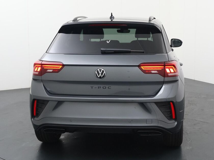 Volkswagen T-Roc R-Line Business 1.5 110 kW / 150 pk TSI SUV 7 vers n. DSG | Black Style |