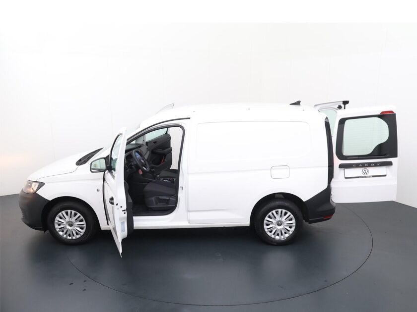 Volkswagen Bedrijfswagens Caddy Cargo 2.0 TDI Comfort | 75 PK | Trekhaak | Navigatiesysteem | Parkeersensoren achter |