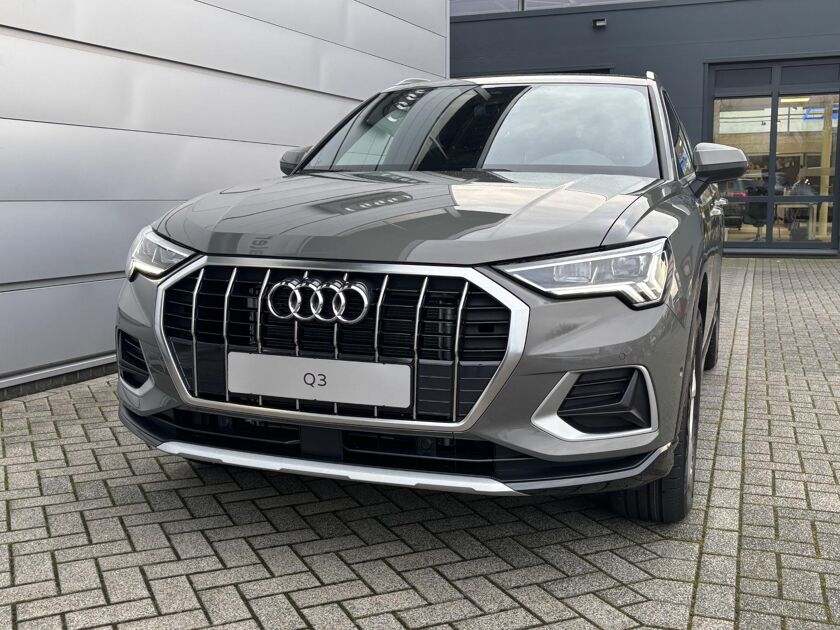 Audi Q3 Advanced edition 35 TFSI 110 kW / 150 pk Hatchback 7 versn. S-tronic