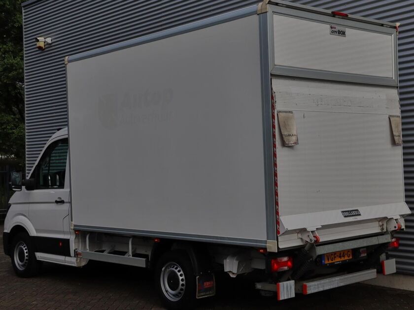 Volkswagen Bedrijfswagens Crafter 35 2.0 TDI L3 Trendline | Automaat | 177 PK | Citybox Meubelbak + Laadlift 750kg + Zijdeur rechts | Airconditioning | Cruise control | Radio + Bleutooth | Comfortstoel bestuurder + Bijrijdersstoel | Achteruitrijcamera | BPM Vrij