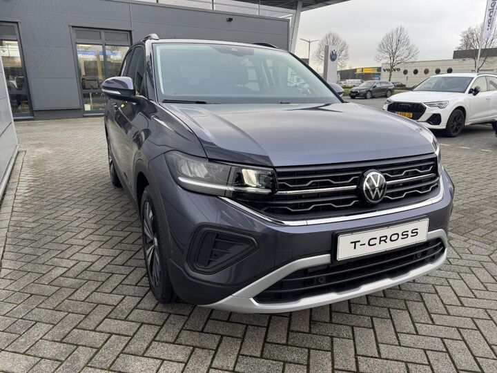 Volkswagen T-Cross Life Edition 1.0 85 kW / 116 pk TSI SUV 7 versn. D SG | Multimedia pakket | Comfort pakket | Digital cockpit pro | Climatronic | Trekhaak afneembare kogel |