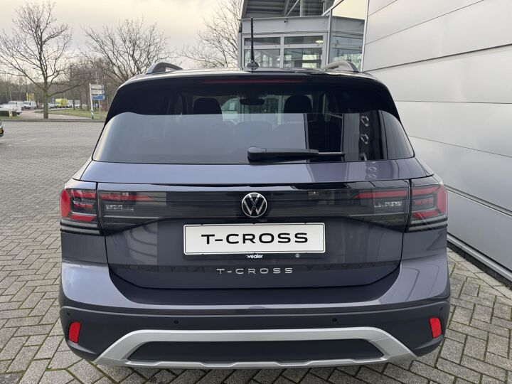 Volkswagen T-Cross Life Edition 1.0 85 kW / 116 pk TSI SUV 7 versn. D SG | Multimedia pakket | Comfort pakket | Digital cockpit pro | Climatronic | Trekhaak afneembare kogel |