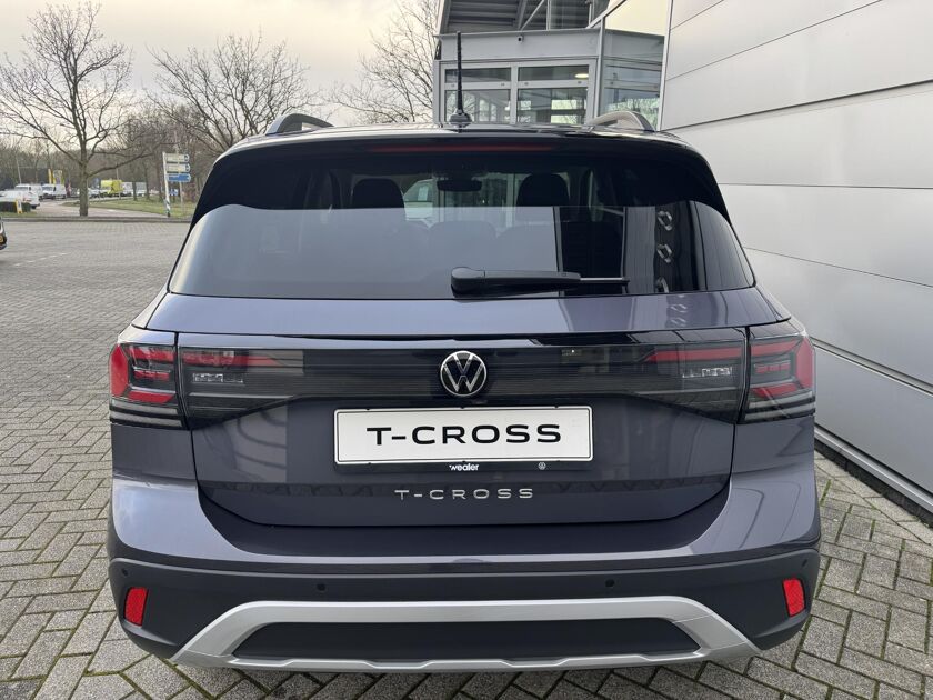 Volkswagen T-Cross Life Edition 1.0 85 kW / 116 pk TSI SUV 7 versn. D SG | Multimedia pakket | Comfort pakket | Digital cockpit pro | Climatronic | Trekhaak afneembare kogel |