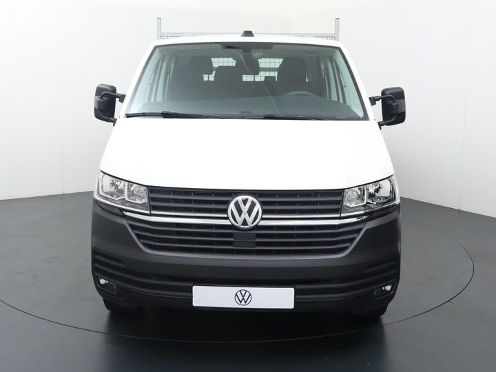 Volkswagen Bedrijfswagens Transporter 2.0 TDI L2H1 DC 30 Comfortline | 110 PK | Trekhaak | Twee zitplaatsen rechtsvoor | | Navigatiesysteem |