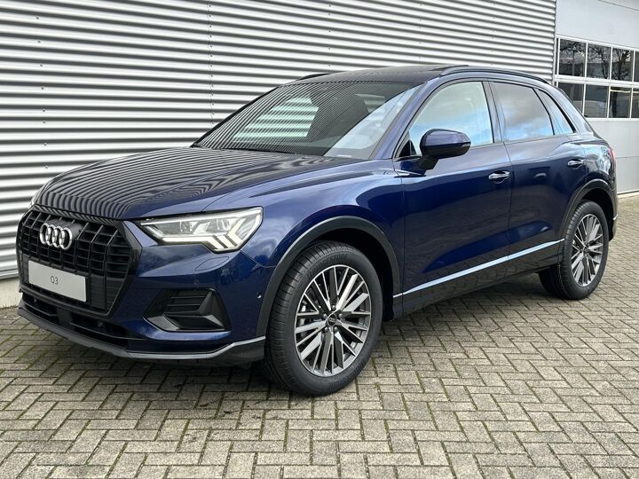 Audi Q3 Advanced edition 35 TFSI 110 kW / 150 pk S tronic | Bruin Leer |  Panoramadak | Comfortsleutel | Lichtpakket plus | Ambient light |