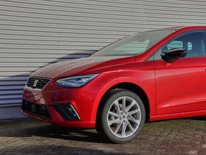 SEAT Ibiza FR Business Connect 1.0 70 kW / 95 pk EcoTSI Hatch back 5 deurs 5 versn. Hand | Achteruitrijcamera | Adaptive cruise control | Stoelverwarming |