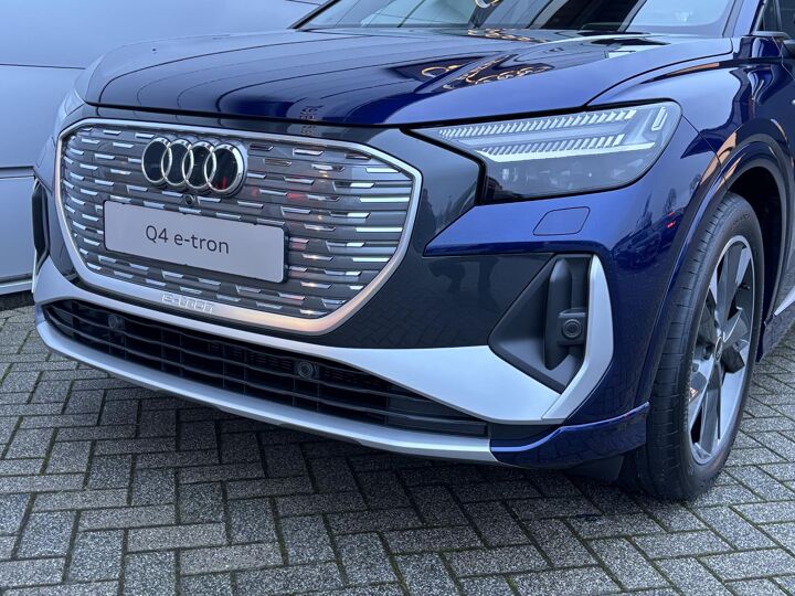 Audi Q4 Sportback e-tron S Edition Q4 e-tron Sportback (A1)  e-tron 45 210k Audi Q4 Sportback e-tron S Edition Q4 e-tron Sportback (A1)  e-tron 45 210k 45 quattro | Trekhaak | Privacy Glas | Klimaatregeling pakket |