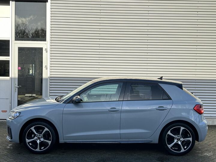 Audi A1 Sportback Advanced edition 25 TFSI 70 kW / 95 pk Sportback 7 versn. S-tronic