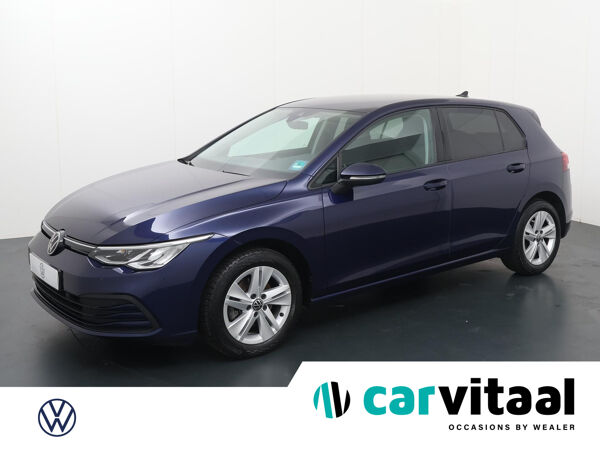 Volkswagen Golf 1.0 TSI Life  | 110 PK | Stoelverwarming | Stuurwiel verwarming | Achteruitrijcamera