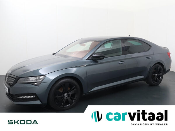 Škoda Superb 1.4 TSI iV Sportline Business | 218 PK | Automaat | 360 graden camera | Stoelverwarming | Adaptieve-Cruisecontrol |