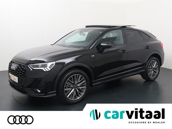 Audi Q3 Sportback 45 TFSI e S line | 245 PK | Trekhaak | Panoramadak | Lichtmetalen velgen 19"|