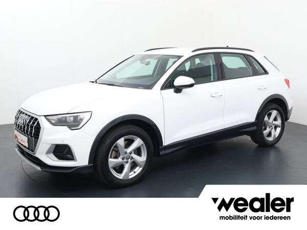 Audi Q3 40 TFSI quattro Advanced | 190 PK | Automaat | Trekhaak| El. achterklep | Achteruitrijcamera |