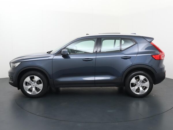 Volvo XC40 1.5 T2 R-Design | 122 PK | Automaat | Panoramadak | Navigatiesysteem |