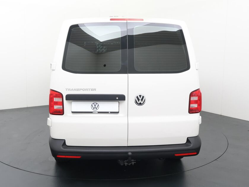 Volkswagen Bedrijfswagens Transporter 2.0 TDI L2H1 DC Trendline | 102 PK | Dubbele Cabine 6-Persoons | Comfortstoel + Armsteun + Bijrijdersbank | Standkachel + Afstandbediening | Airco | Cruise Controle |Radio-Media BT | Laadruimte Betimmering | Trekhaak