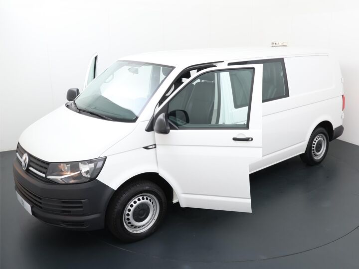 Volkswagen Bedrijfswagens Transporter 2.0 TDI L2H1 DC Trendline | 102 PK | Dubbele Cabine 6-Persoons | Comfortstoel + Armsteun + Bijrijdersbank | Standkachel + Afstandbediening | Airco | Cruise Controle |Radio-Media BT | Laadruimte Betimmering | Trekhaak